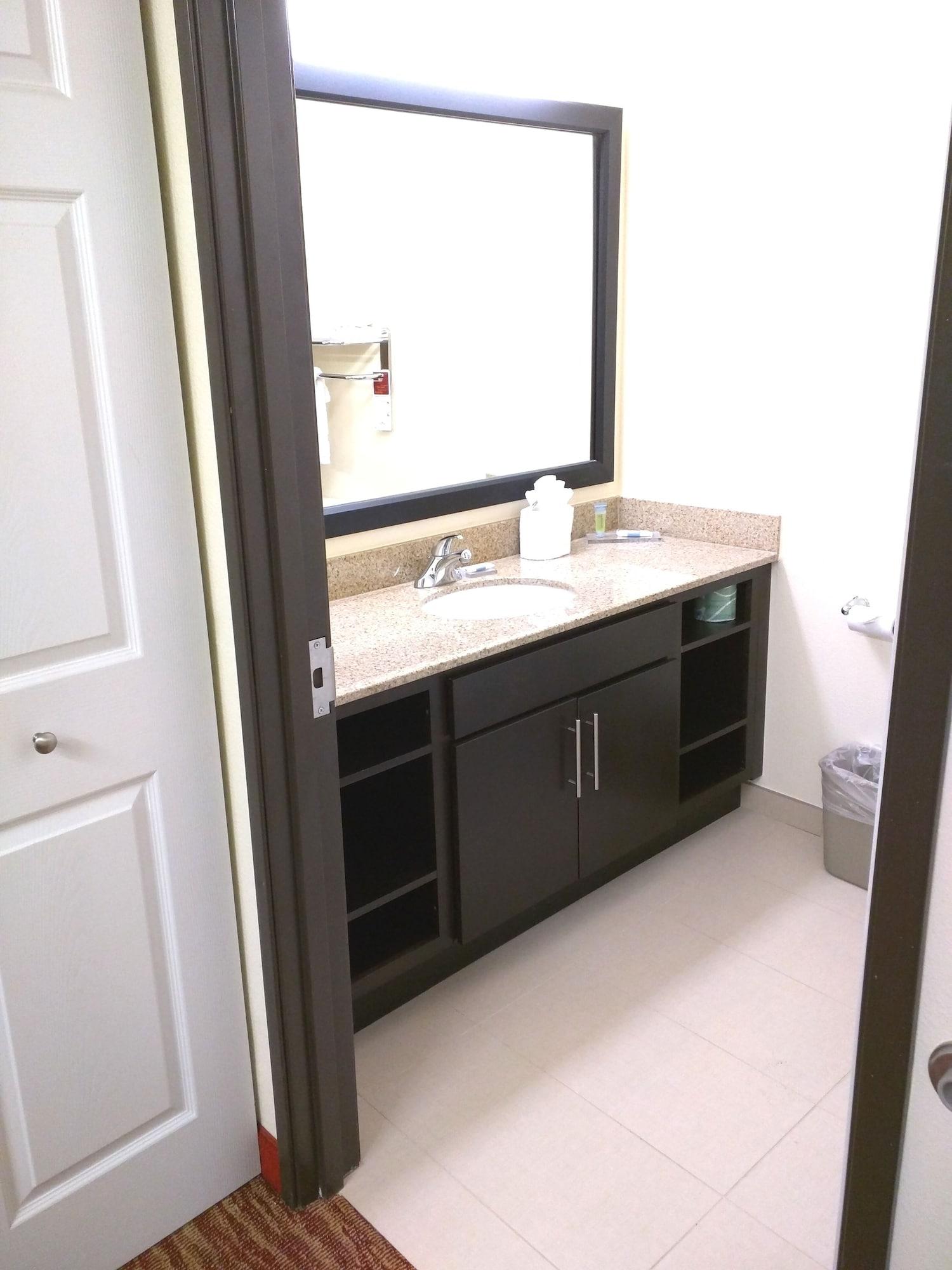 Hawthorn Suites Irving Dfw South Екстер'єр фото